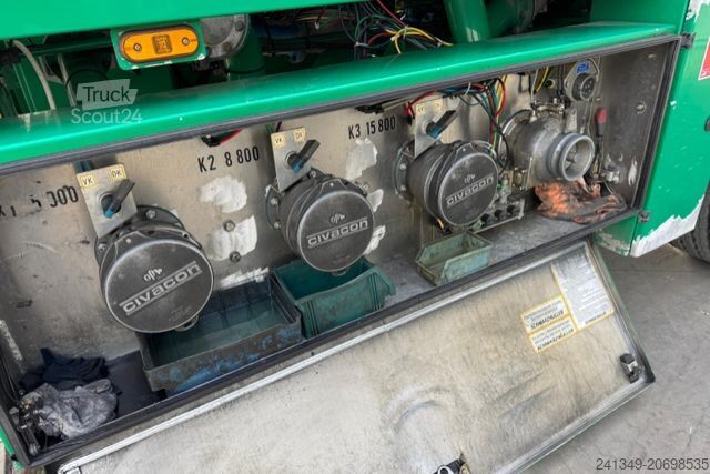 شبه مقطورة صهريج SCHWARZMÜLLER Tank 32'770L 3 Kammern