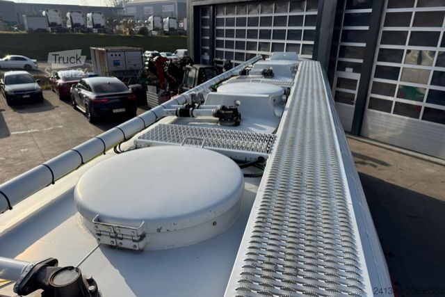 شبه مقطورة صهريج SCHWARZMÜLLER Tank 32'770L 3 Kammern