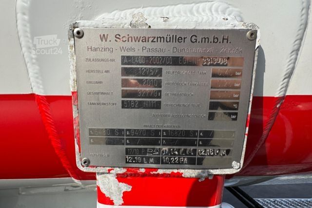 شبه مقطورة صهريج SCHWARZMÜLLER Tank 32'770L 3 Kammern