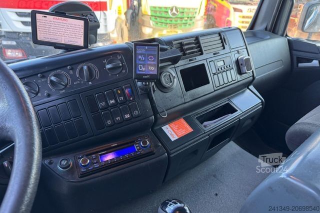 Tentinė platforma sunkvežimis MAN TGA 26.440 6x2