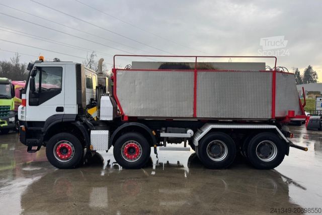 Camión para usos especiales IVECO Trakker 41T410 8x4 Thermo 2 Kammern