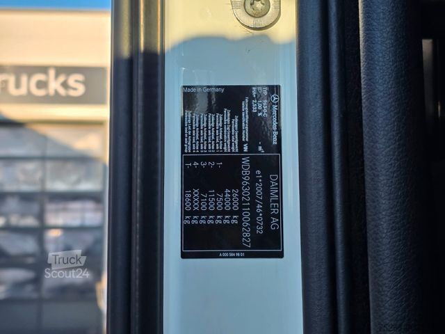 Samochód z wymienną zabudową MERCEDES-BENZ Actros 2542 / Retarder/ Ldbw/Lenkachse/BDF