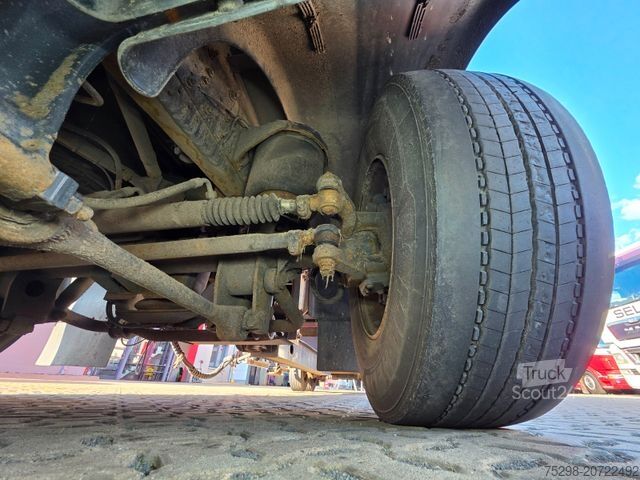 Samochód do przewozu napojów IVECO Stralis 420 / Ladebordwand / Lenkachse /Liftache