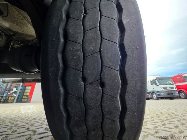 Kippers oplegger KÄSSBOHRER ASS 372 Schwergut / mit Abschiebetec. / Asphalt