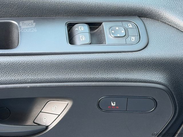 Ван с висока покривка MERCEDES-BENZ Sprinter 319*3.0L*V6*L2H2*Automatik*AHK*Klima