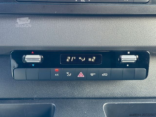 Ван с висока покривка MERCEDES-BENZ Sprinter 319*3.0L*V6*L2H2*Automatik*AHK*Klima
