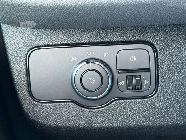 Ван с висока покривка MERCEDES-BENZ Sprinter 319*3.0L*V6*L2H2*Automatik*AHK*Klima