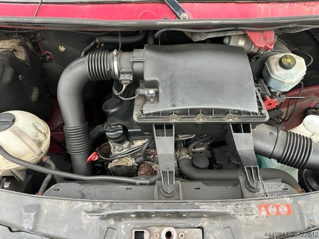 Panelová dodávka MERCEDES-BENZ Sprinter L2H1 Kombi*Tourer 215*Motorschaden