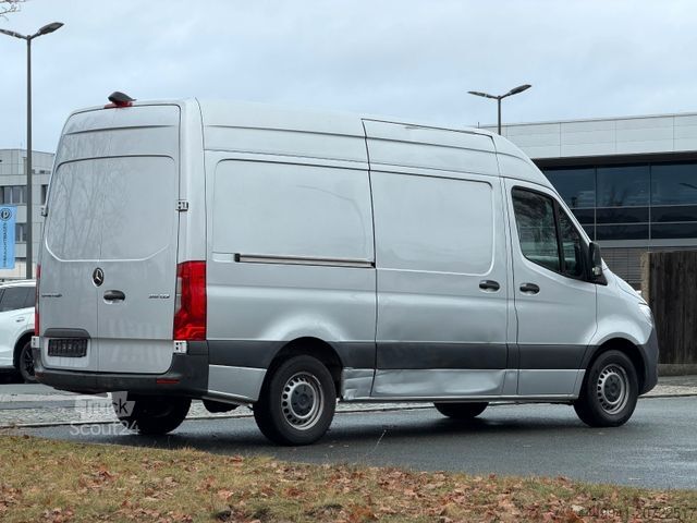 Ван с висока покривка MERCEDES-BENZ Sprinter 315*L2H2*RWD*Automatik*Klima*PDC*Kamera