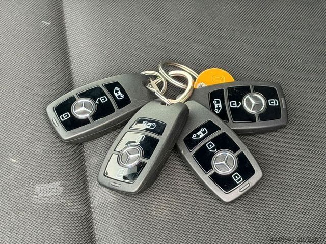 Ван с висока покривка MERCEDES-BENZ Sprinter 315*L2H2*RWD*Automatik*Klima*PDC*Kamera