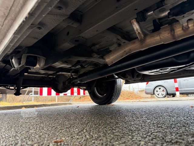 Ван с висока покривка MERCEDES-BENZ Sprinter 315*L2H2*RWD*Automatik*Klima*PDC*Kamera