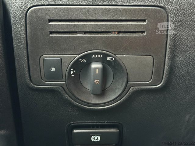 Panelová dodávka MERCEDES-BENZ Vito Kasten 110*lang*Klima*Tempomat*LED*SchwingT
