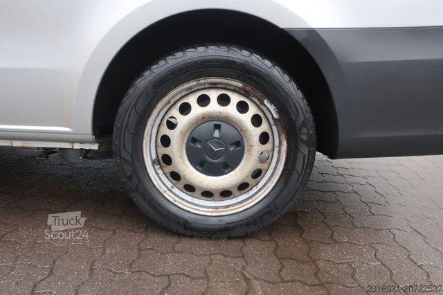 Kastenwagen MERCEDES-BENZ Vito 114CDI 4x4 extralang 1.Hand / FN:52