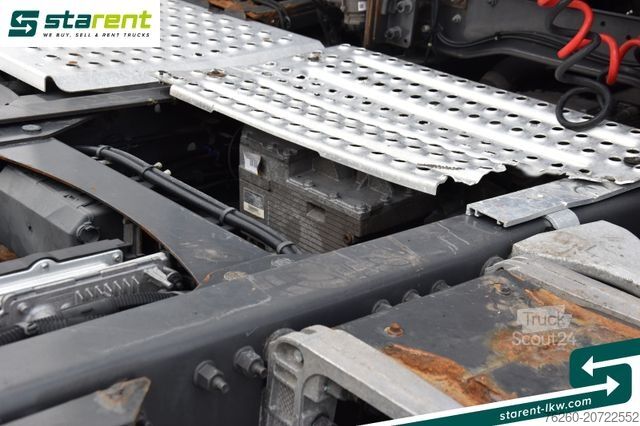 Стандартний тягач VOLVO FH460 Retarder, I-Shift, TÜV 5/26, NUR 303.000km