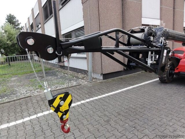 Навантажувач Manitou Winch 2T PT2000