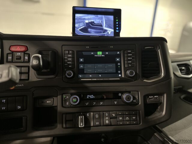 Galvijų pervežimo sunkvežimis SCANIA Stephex STX S500 Horsetruck / Pop X2 /