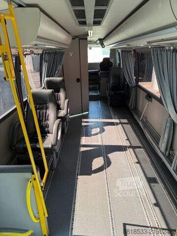 Tilausajobussi Volvo B11R 9700H