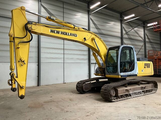 Lánctalpas kotrógép New Holland E 215