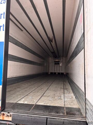 Transport refrigerat/congelat LAMBERET Maxima, 1300  LBW Taillfit , 265 cm height, Pal...