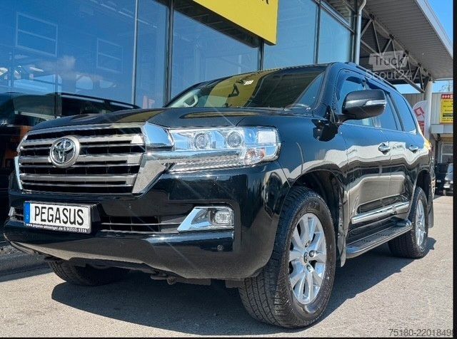 Пикап TOYOTA Land Cruiser V8 4,5 D Geländewagen SUV