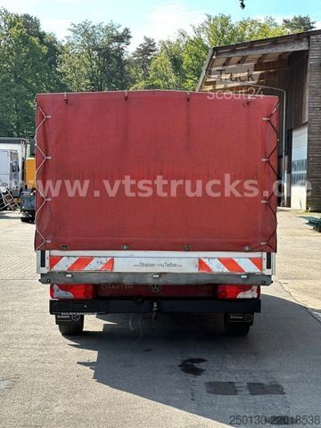 Camion bâché VW Crafter 35 Doppelkabine Pritsche + Plane