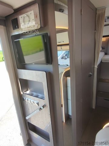 Integrált lakóautó BÜRSTNER Limited T690, AHK, Klima, Automatik, Hubbett