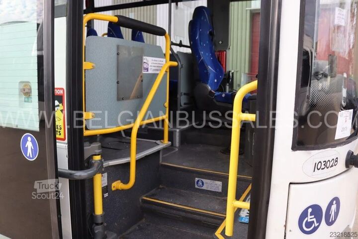 Mercedes-Benz Intouro ME 12,98 m / rullstolslift Mercedes-Benz Intouro ME 12,98m / Lift