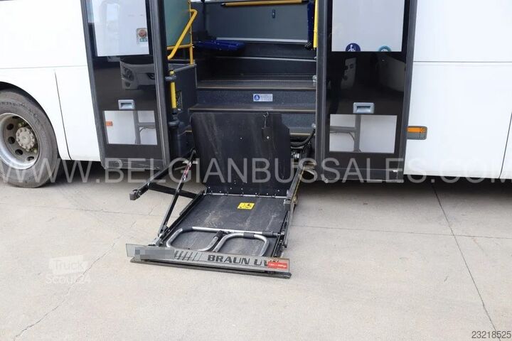 Mercedes-Benz Intouro ME 12,98 m / rullstolslift Mercedes-Benz Intouro ME 12,98m / Lift