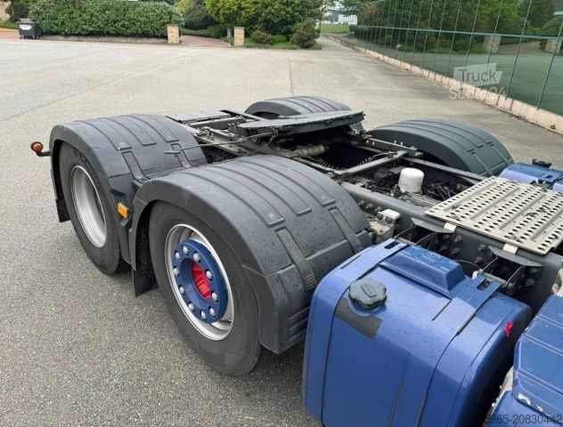 Standard nyergesvontató VOLVO FH GLOBETROTTER 6X2 701.000 KM SUPER CONDITION N