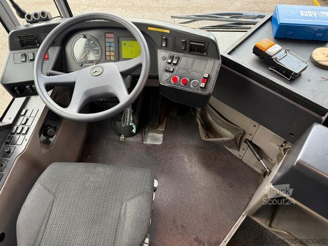 Pilsētas autobuss EVOBUS O530 Ausstellungs+Promobus Markise TÜV 05/2025