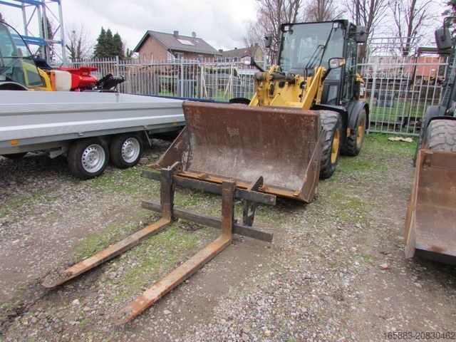 Wiellader CATERPILLAR 906 M Radlader 30.000 EUR