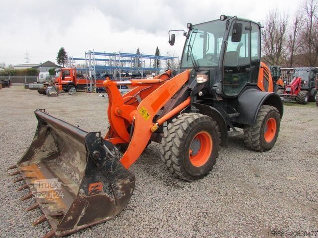 Wiellader KOMATSU WA 100 M-7 Radlader 28.000 EUR