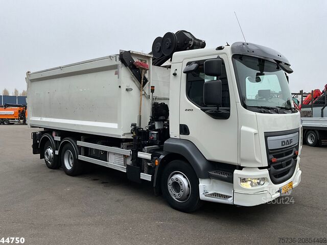 Tipper with crane DAF FAN LF 220 Euro 6 Hiab 11 Tonmeter laadkraan Ju...