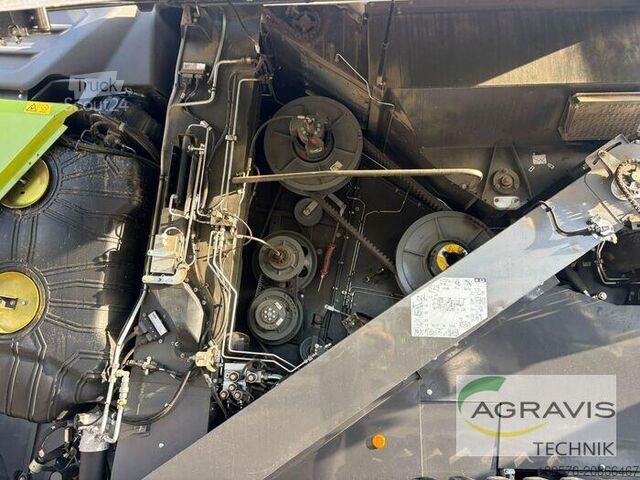 Mähdrescher Claas TRION 730 TERRA TRAC