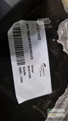 Épandeur d'engrais APV APV PNEUMATIKSTREUER