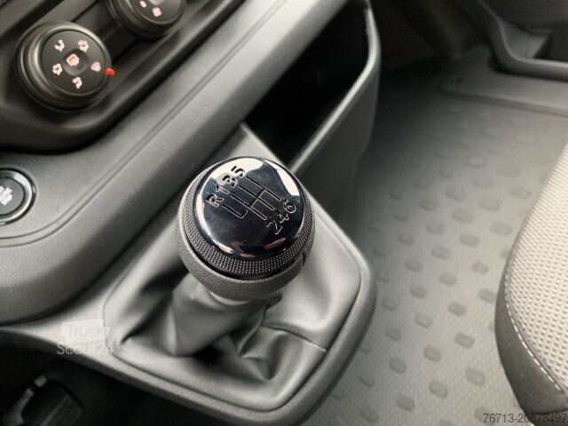 Duba panelată Renault Trafic KOMFORT L2H1 3,1T BLUE DCI 150 LED+DAB+ZV