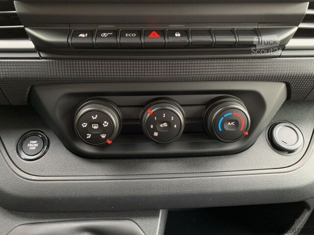 Duba panelată Renault Trafic KOMFORT L2H1 3,1T BLUE DCI 150 LED+DAB+ZV