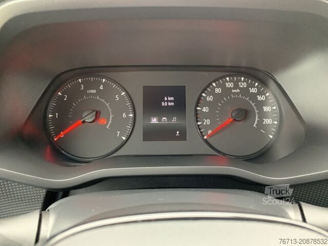 Duba panelată Renault Trafic L1H1 Komfort 3,0t Blue dCi 130 AHK+KAMERA