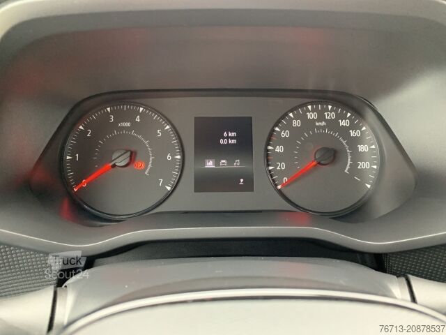 Duba panelată Renault Trafic L1H1 Komfort 3,0t Blue dCi 130 AHK+KAMERA