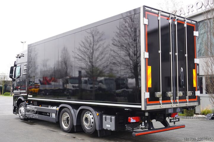 Chłodnia MAN TGX 28.480 6x2 / 2024 / Krone 18 EPAL