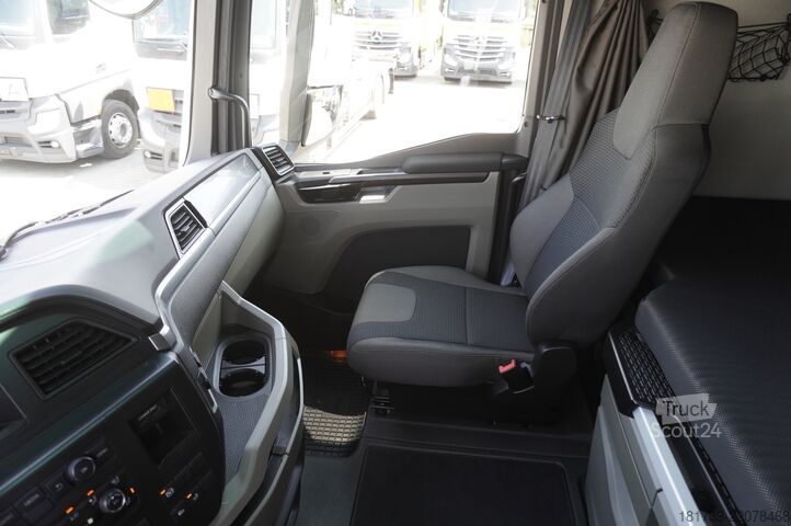 Ciężarówka chłodnia MAN TGX 26.470 / 2022 / Krone Refrigerator 4
