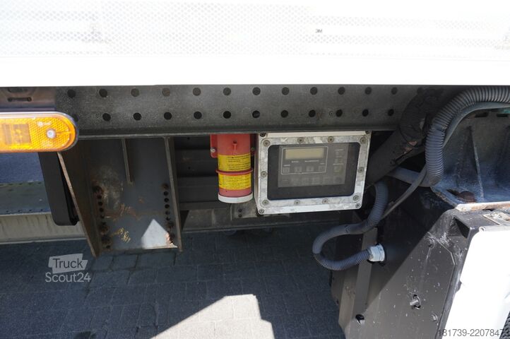 Ciężarówka chłodnia Volvo FH 440 E5 6×2 Schmitz Refrigerator – pas