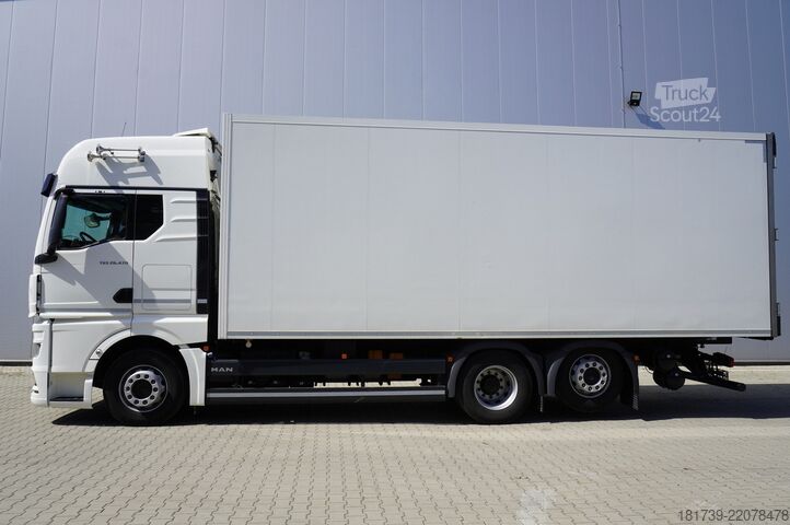 Chłodnia MAN TGX 26.470 6x2 / 80 tho. km!! / 2023