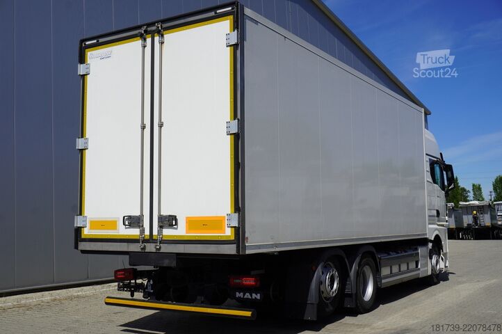 Chłodnia MAN TGX 26.470 6x2 / 80 tho. km!! / 2023