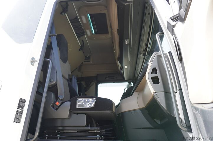 Chłodnia MAN TGX 26.470 6x2 / 80 tho. km!! / 2023