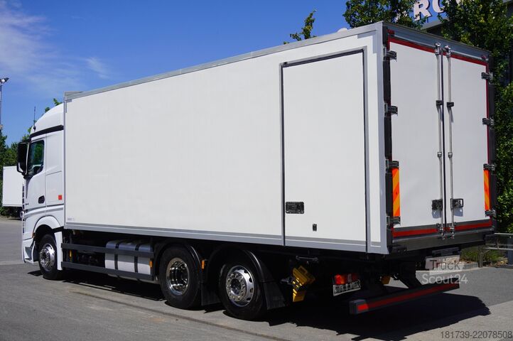 Chladiarenské vozidlá Mercedes-Benz Actros 2542 / GIGA cabin / Thermoking