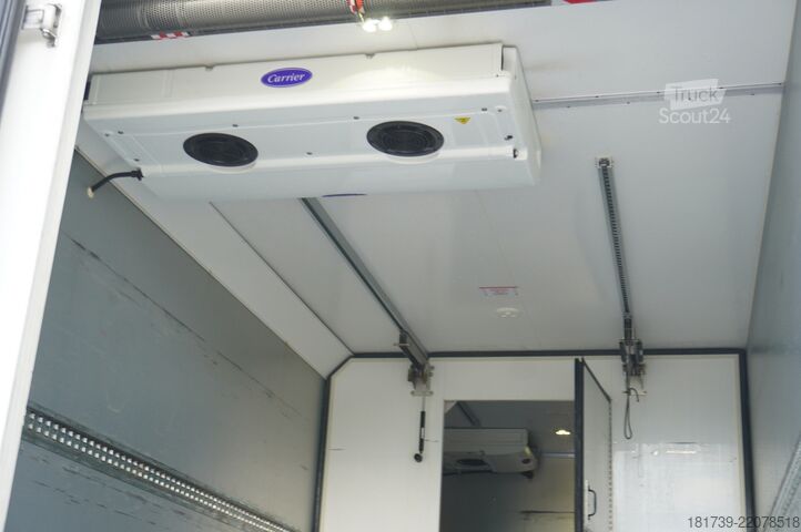 Bitemperatur-Kühlfahrzeug Renault D210 12T / Bitemperature Refrigerator