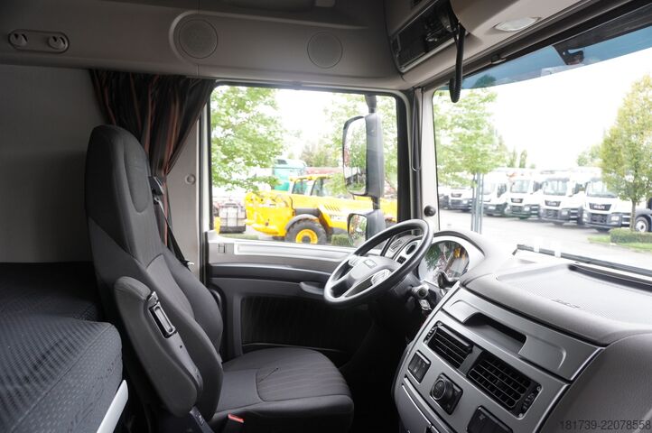 Chladírenský vůz DAF XF 480 6x2 E6 / Lamberet refrigerator 18