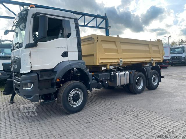 Outro MAN TGS 28.440 6x4-4 / 3-Seiten- Kipper EuromixMTP