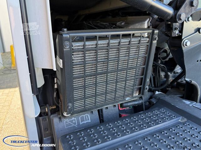 Alusta ja ohjaamo Scania R580 V8 NGS 6x2, Retarder, Standclima, Bullbar,...